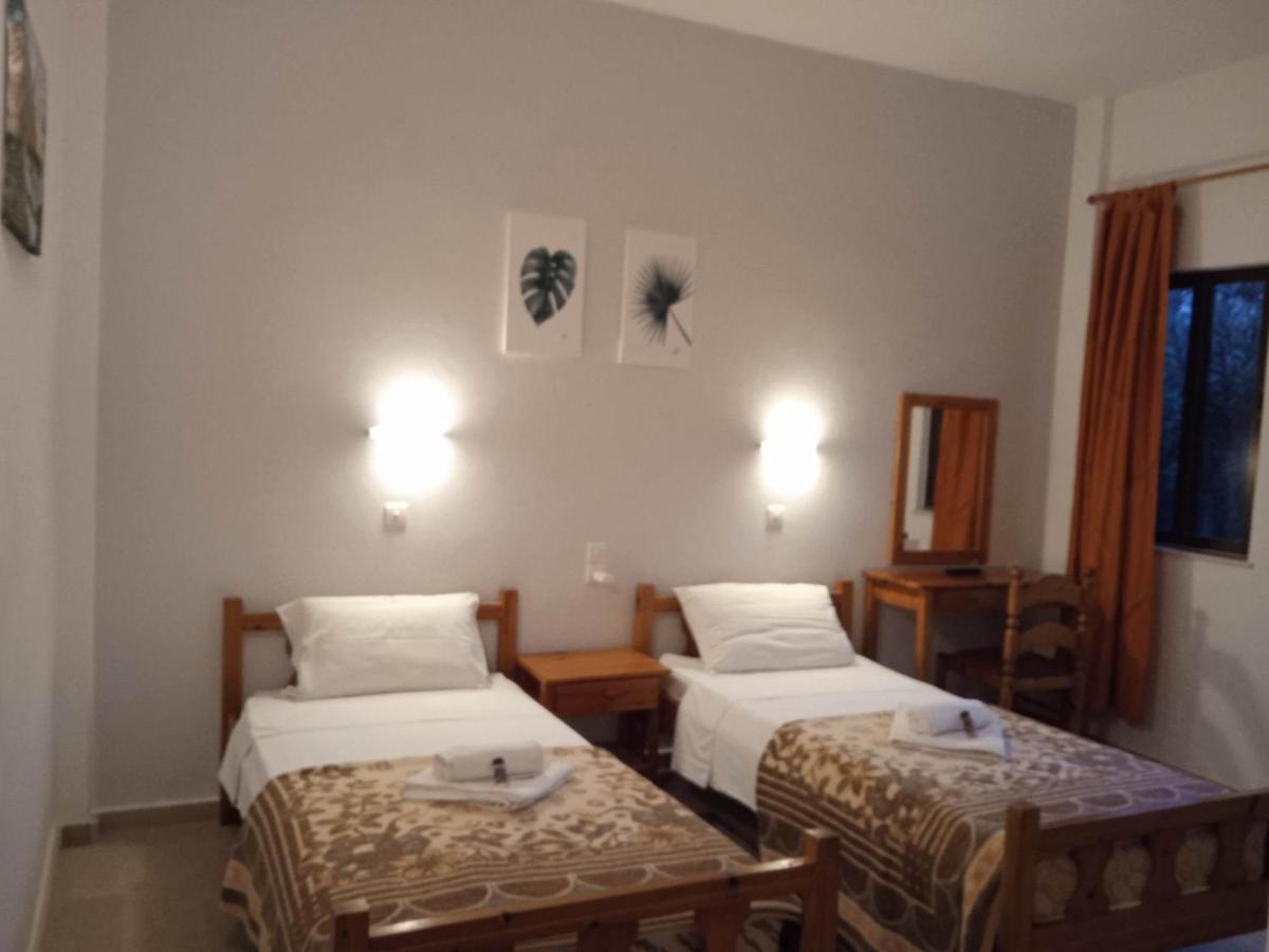 Villa Kaloudis Rooms Agios Georgios  Exteriör bild