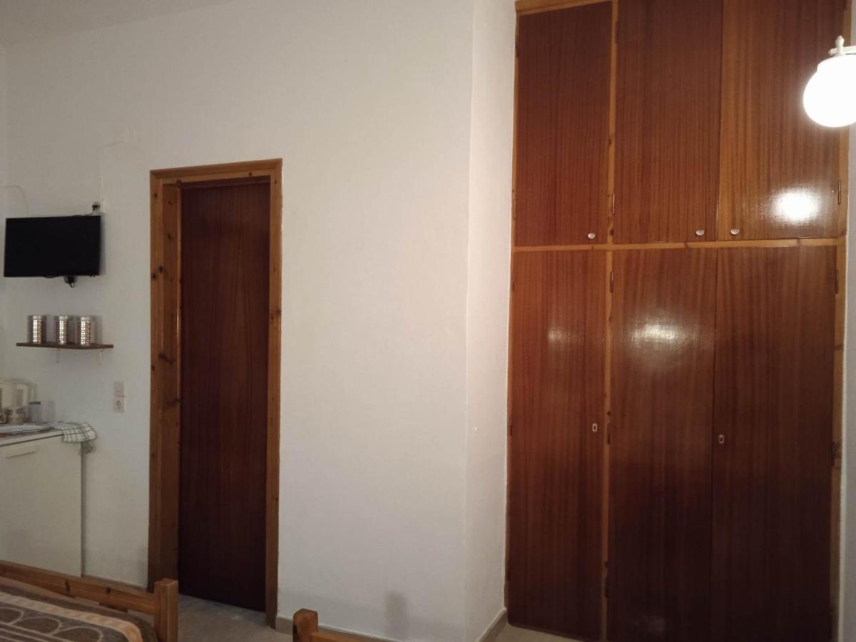 Villa Kaloudis Rooms Agios Georgios  Exteriör bild